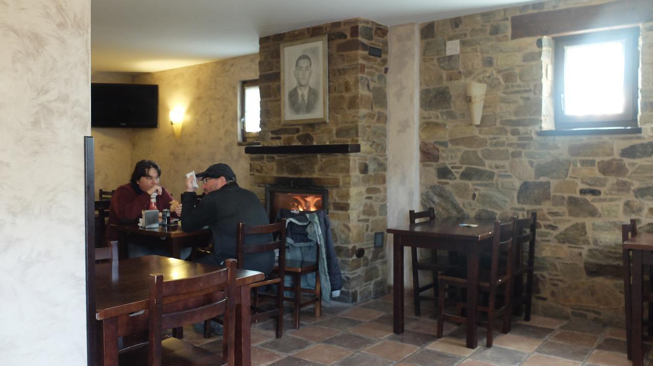 Hotel Rural La Casa Del Peregrino El Acebo de San Miguel 외부 사진